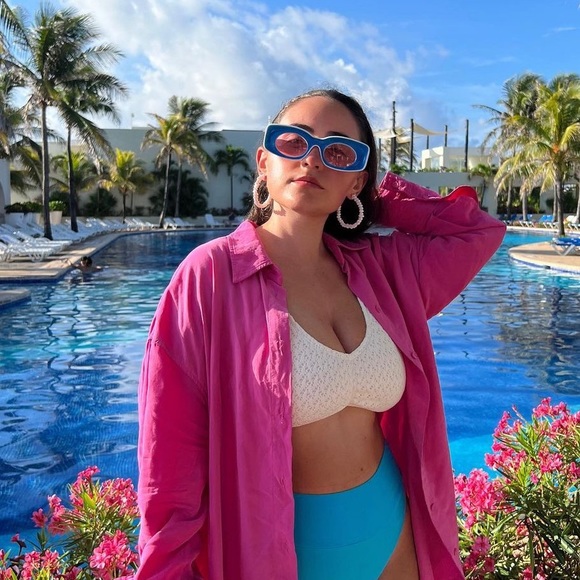 Retro Sunglasses - Picture 2 of 9